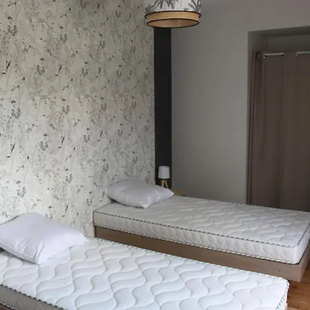 Le Coin Des Hirondelles Casa vacanze Pontorson