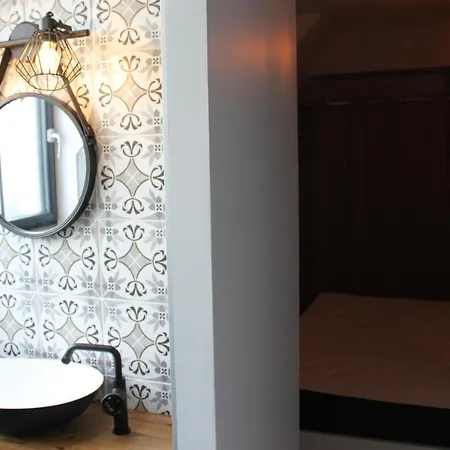 Le Coin Des Hirondelles Hébergement de vacances *