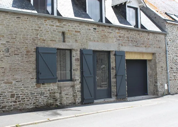 Le Coin Des Hirondelles * Pontorson