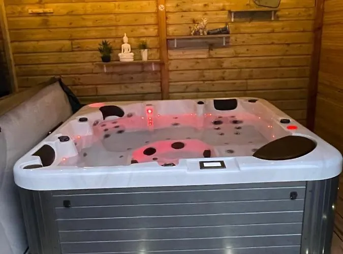 Le Coin Des Hirondelles * Pontorson